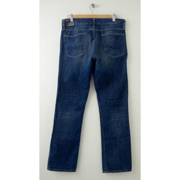 NEW Gap Men's 1969 Straight Fit Jeans in Blue Gift Wash 