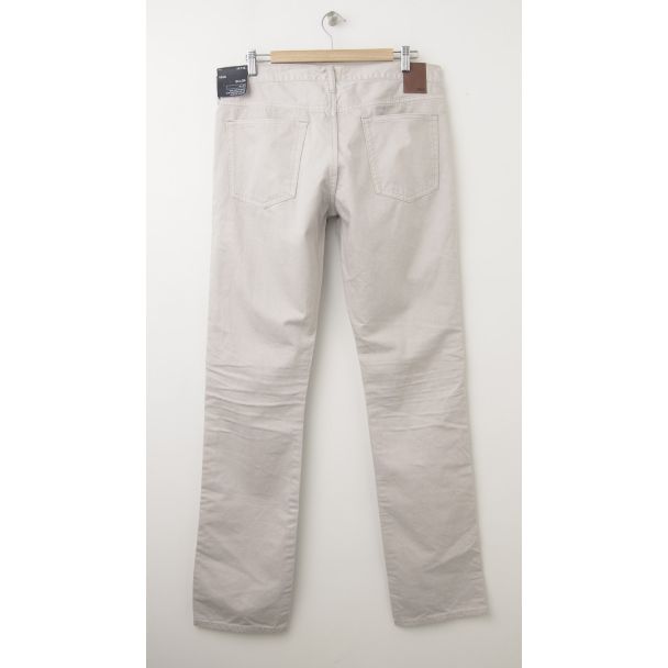 NEW Gap 1696 Slim Twill Pants in White (back)