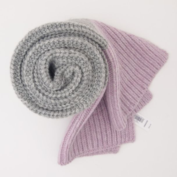NEW Gap Women's Colorblock Ribbed Scarf in Heather Grey