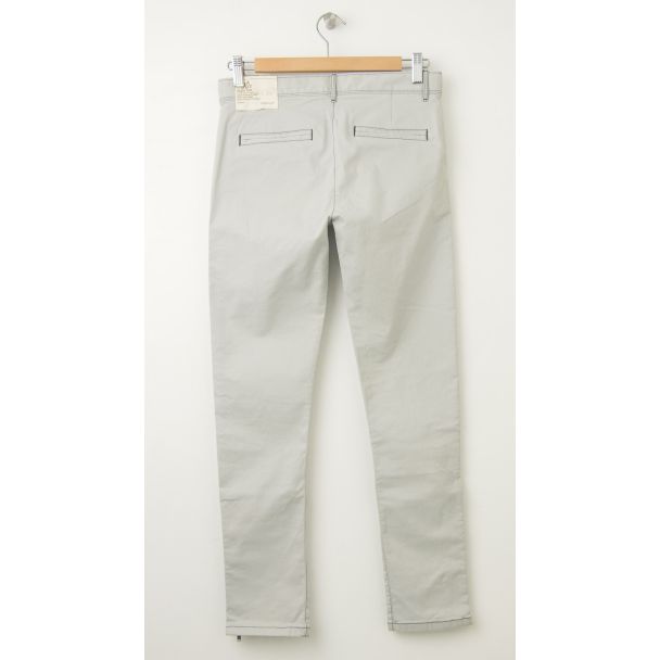 NEW Gap Skinny Mini Zip Khaki Pants in Light Grey (back)