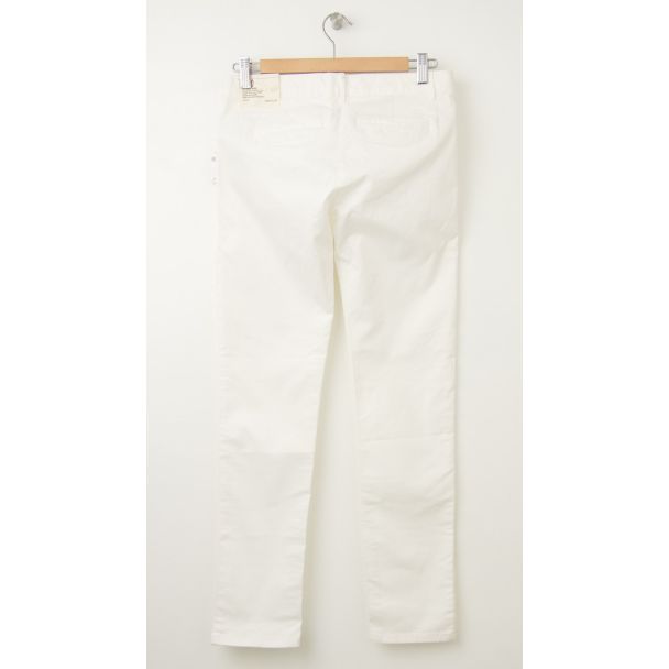 NEW Gap Skinny Mini Skimmer Khaki Pants in New Off White (back)