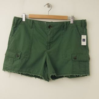 NEW Gap Women's Frayed Cargo Shorts in Jungle Green